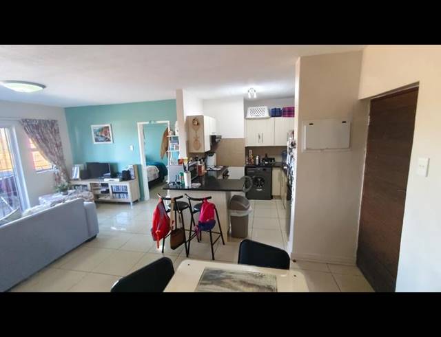 2 BEDROOM PROPERTY TO RENT IN DIE BULT